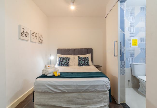 Apartment in Rio de Janeiro - Flat in Copacabana 4 minutes from the beach | SF704  Apartment in Rio de Janeiro - Flat in Copacabana 4 minutes from the beach | SF704