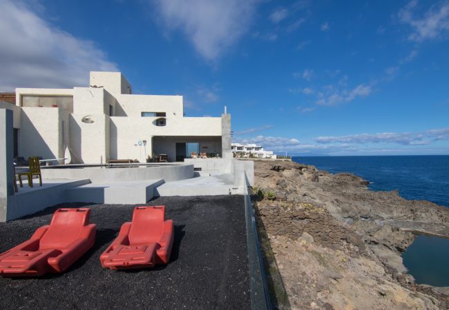 Villa in Arico - Oceanum Privé Maison de Mer Villa in Arico - Oceanum Privé Maison de Mer
