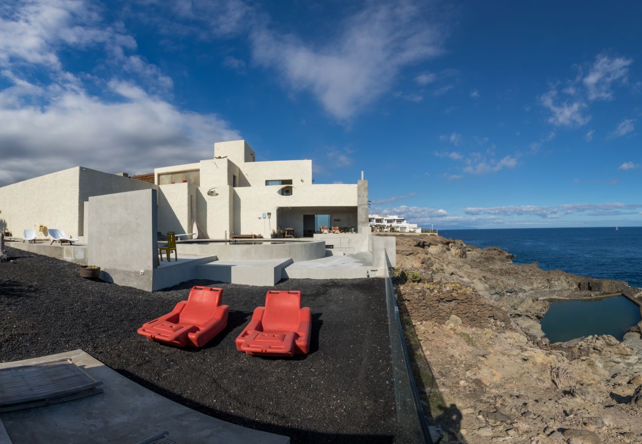 Villa in Arico - Oceanum Privé Maison de Mer Villa in Arico - Oceanum Privé Maison de Mer