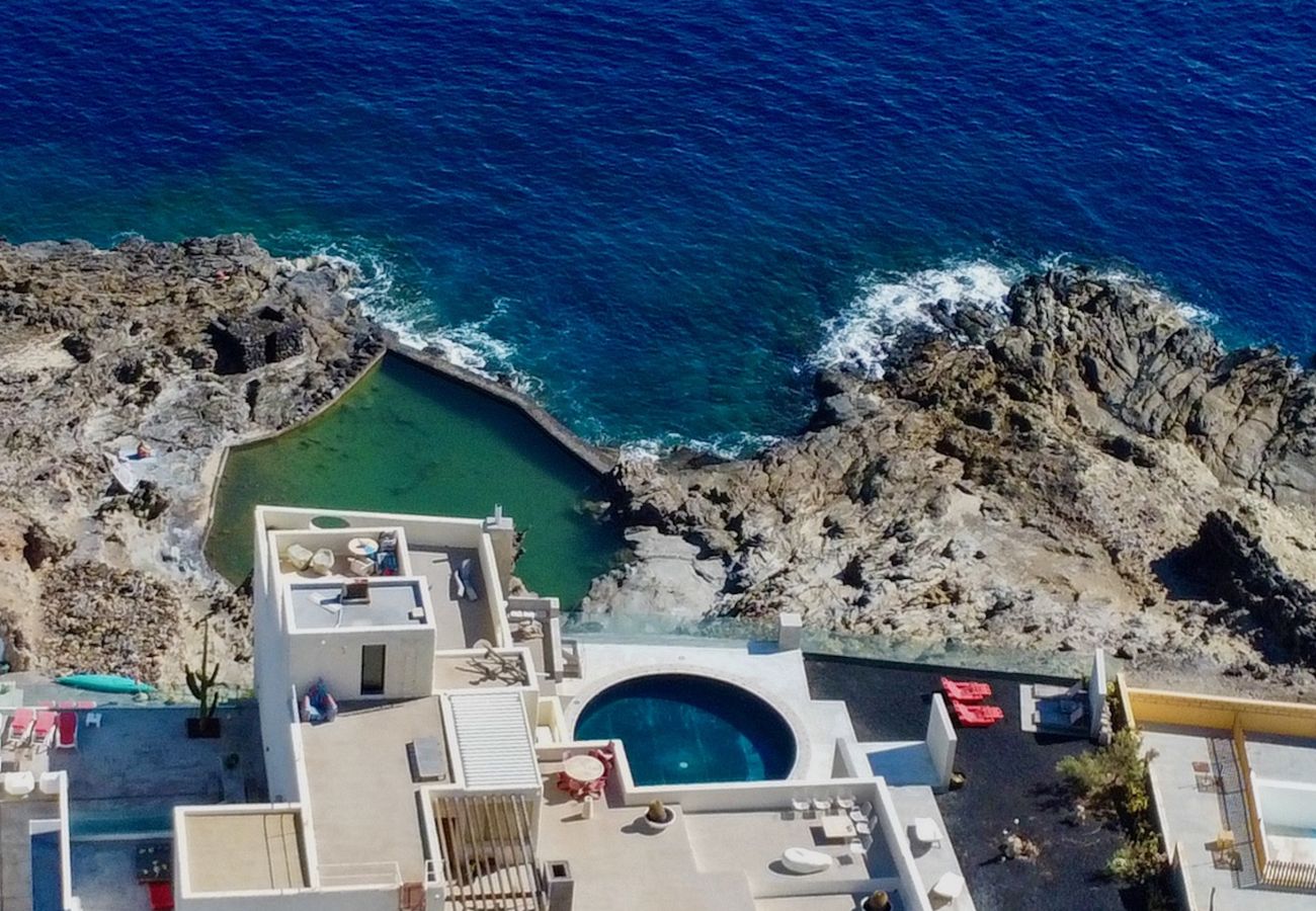 Villa in Arico - Oceanum Privé Maison de Mer Villa in Arico - Oceanum Privé Maison de Mer