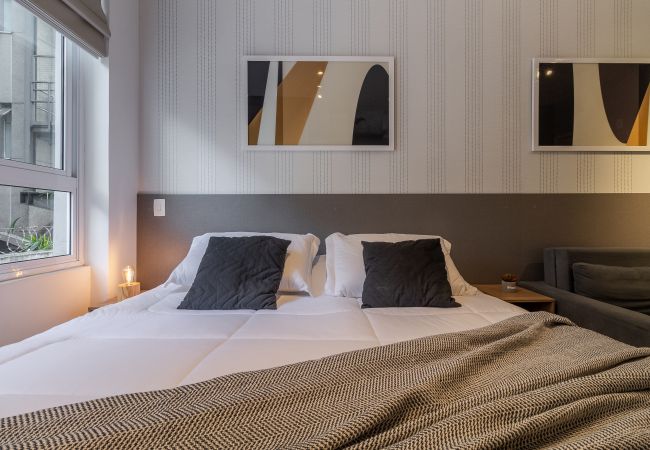 Studio in São Paulo - AV0111 - Charming with AC near subway Studio in São Paulo - AV0111 - Charming with AC near subway