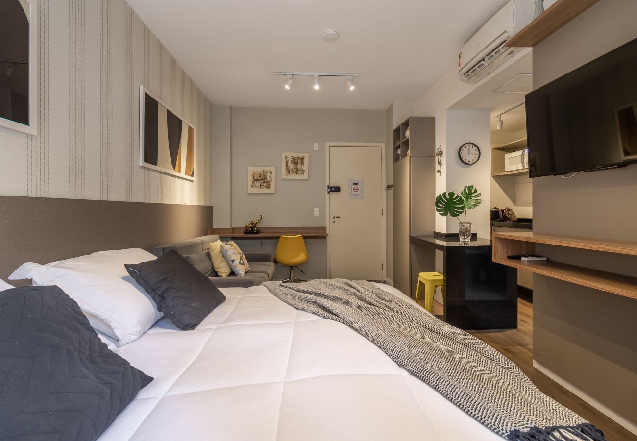 Studio in São Paulo - AV0111 - Charming with AC near subway Studio in São Paulo - AV0111 - Charming with AC near subway