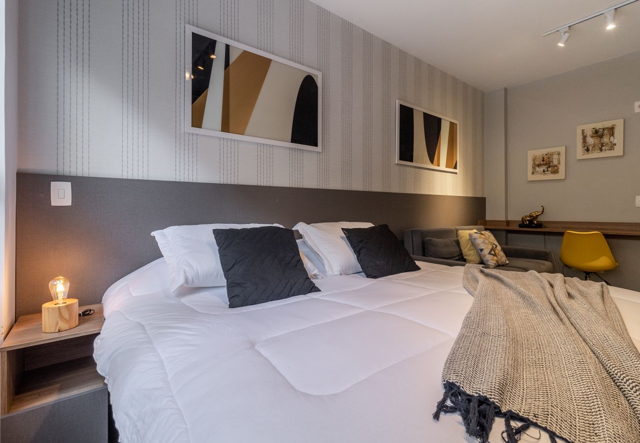 Studio in São Paulo - AV0111 - Charming with AC near subway Studio in São Paulo - AV0111 - Charming with AC near subway