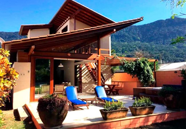  in São Sebastião - Casa c Wi-Fi, jacuzzi e churrasqueira em Guaecá/SP