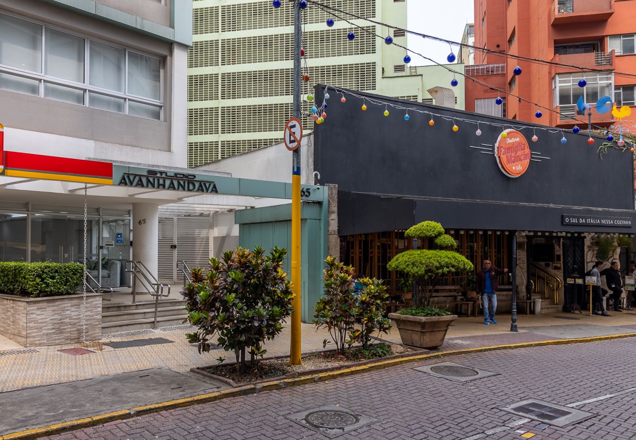 Studio in São Paulo -  COMPLETE STUDIO ON THE MOST CHARMING STREET IN THE CENTER OF SP Studio in São Paulo -  COMPLETE STUDIO ON THE MOST CHARMING STREET IN THE CENTER OF SP