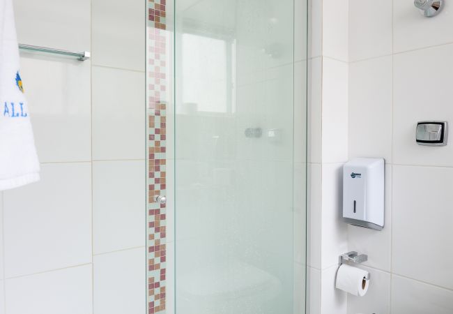 Apartment in Rio de Janeiro - Style in Ipanema | Good location | VP305  Apartment in Rio de Janeiro - Style in Ipanema | Good location | VP305