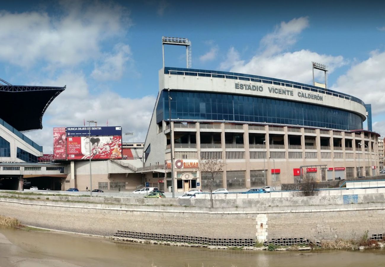 Apartment in Madrid - MADRID RIO - PALACIO REAL- HOSPITAL 12 OCTUBRE -3 ROOMS - 2 BATHROOMS Apartment in Madrid - MADRID RIO - PALACIO REAL- HOSPITAL 12 OCTUBRE -3 ROOMS - 2 BATHROOMS