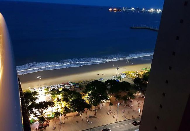 Apartment in Fortaleza - Apto à beira-mar com wi-fi e piscina em Fortaleza Apartment in Fortaleza - Apto à beira-mar com wi-fi e piscina em Fortaleza
