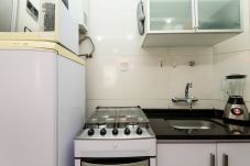 Apartment in Rio de Janeiro - Great location in Ipanema |50m from the beach| JN505 Z2
