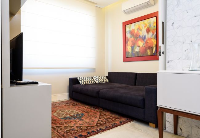 Apartment in Rio de Janeiro - 2 minutes from Copacabana beach | NSC601 Apartment in Rio de Janeiro - 2 minutes from Copacabana beach | NSC601