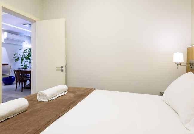 Apartment in Rio de Janeiro - 2 minutes from Copacabana beach | NSC601 Apartment in Rio de Janeiro - 2 minutes from Copacabana beach | NSC601