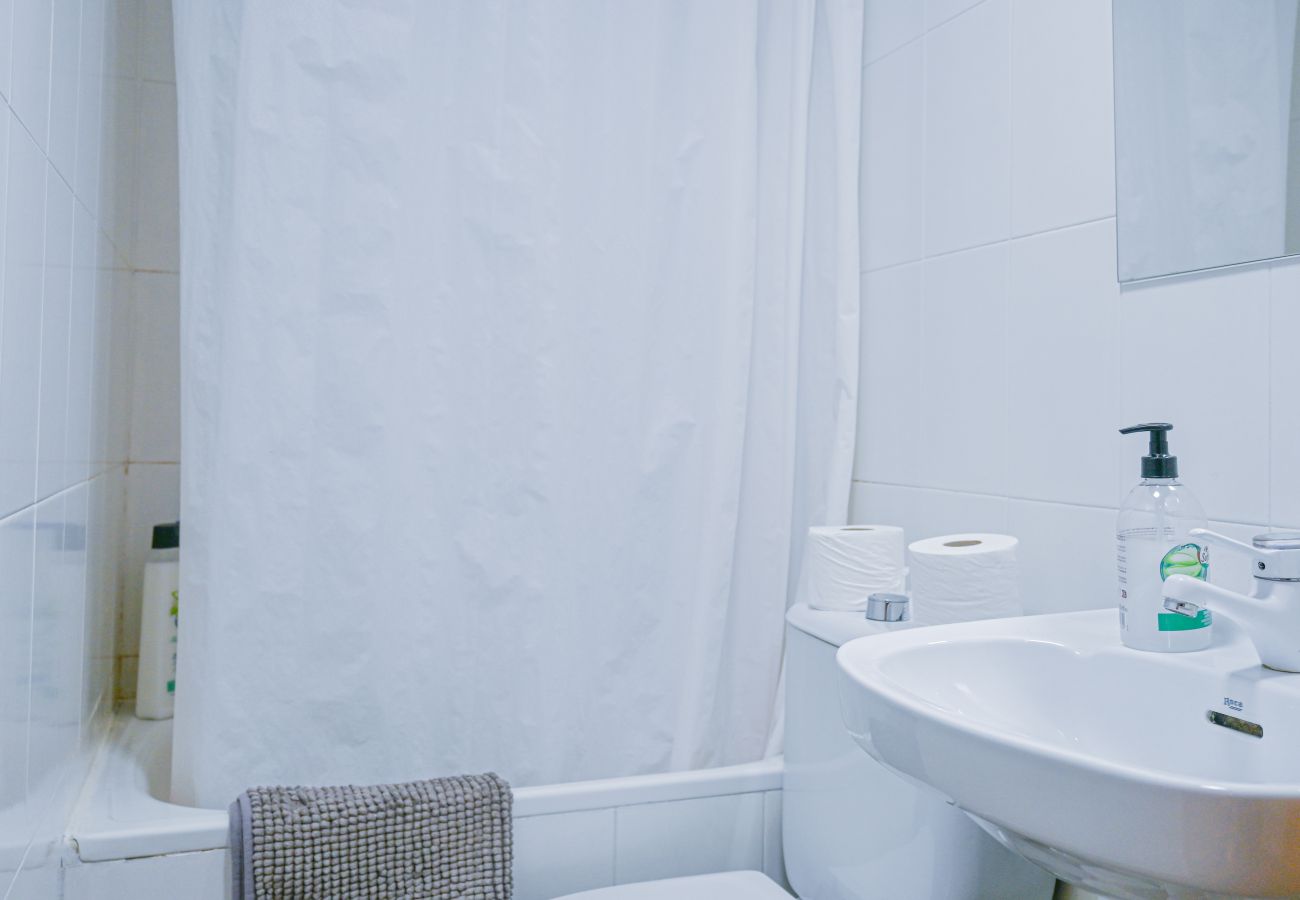 Studio in Madrid - COZY APARTMENT-LAVAPIES- MADRID CITY CENTER Studio in Madrid - COZY APARTMENT-LAVAPIES- MADRID CITY CENTER