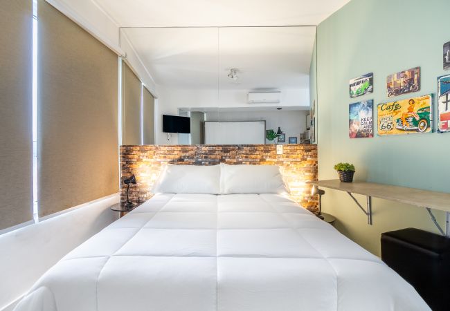 Studio in São Paulo -  Av1204 - Studio for 4 guests Rua avanhandava Studio in São Paulo -  Av1204 - Studio for 4 guests Rua avanhandava