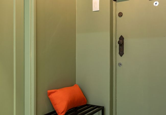 Studio in Rio de Janeiro - 3 minutes from Copacabana beach | NSC501 Studio in Rio de Janeiro - 3 minutes from Copacabana beach | NSC501