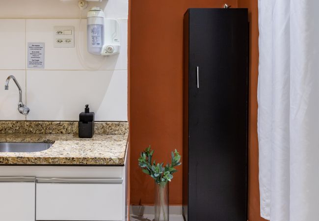 Studio in Rio de Janeiro - 3 minutes from Copacabana beach | NSC501 Studio in Rio de Janeiro - 3 minutes from Copacabana beach | NSC501