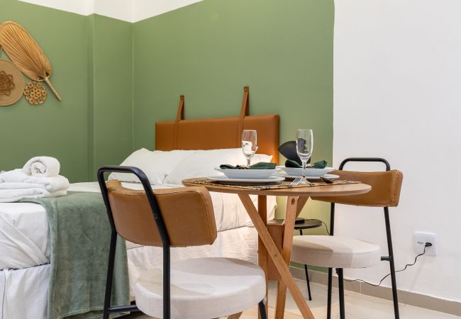 Studio in Rio de Janeiro - 3 minutes from Copacabana beach | NSC501 Studio in Rio de Janeiro - 3 minutes from Copacabana beach | NSC501