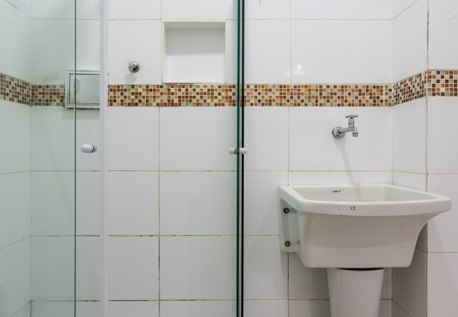 Studio in Rio de Janeiro - 3 minutes from Copacabana beach | NSC501 Studio in Rio de Janeiro - 3 minutes from Copacabana beach | NSC501