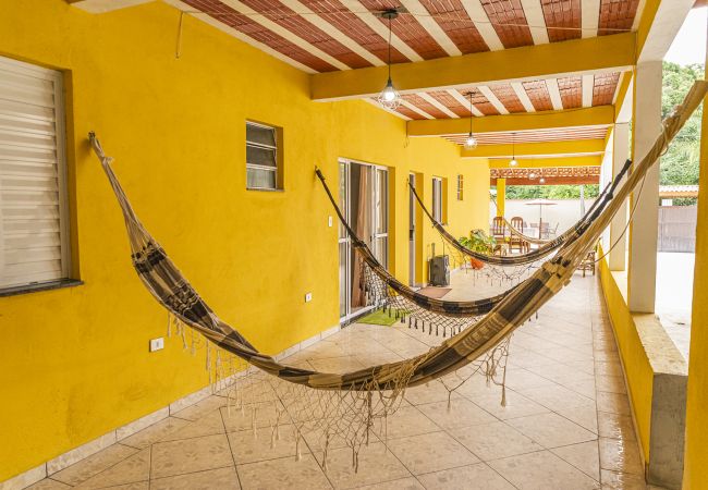 House in Itanhaém - Casa c Wi-Fi, piscina e churrasqueira em Itanhaém House in Itanhaém - Casa c Wi-Fi, piscina e churrasqueira em Itanhaém
