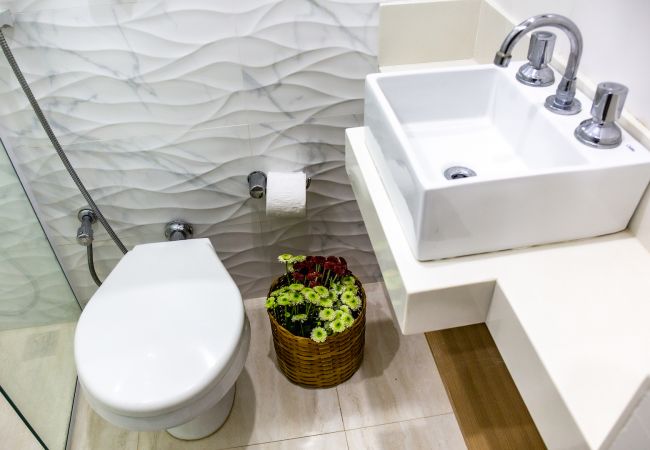 Apartment in Rio de Janeiro - 5 minutes from Leblon Beach | AP204 Apartment in Rio de Janeiro - 5 minutes from Leblon Beach | AP204