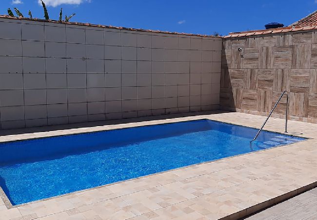  in Saquarema - Casa com lazer e Wi-Fi perto da Lagoa de Saquarema