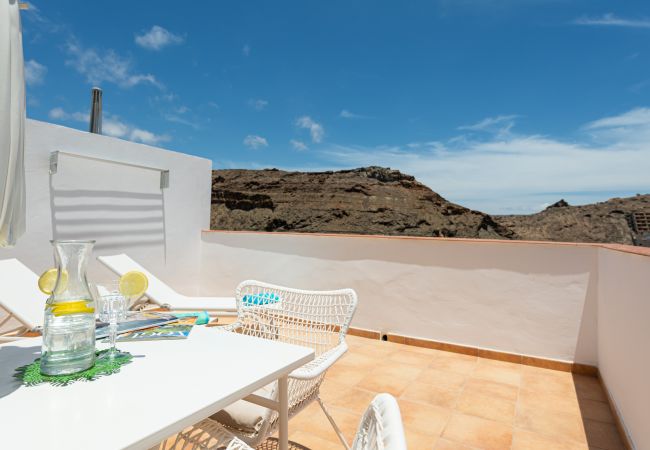 Apartment in Mogán - Holiday home with terrace and sea views Apartment in Mogán - Holiday home with terrace and sea views