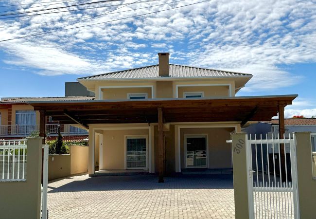 in Palhoça - Casa na praia c WiFi e churrasqueira em Palhoça/SC