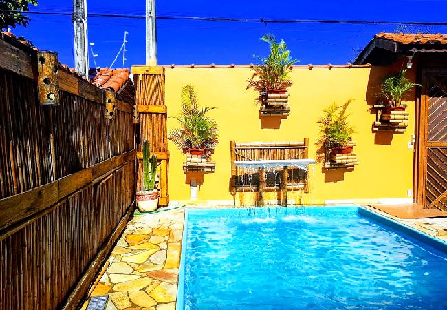  in Bertioga - Casa linda com Piscina e Jogos, pertinho da Praia
