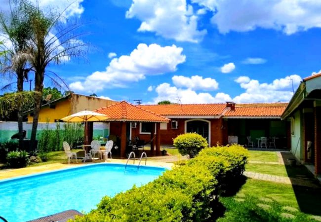  in Atibaia - Chácara com Wi-Fi, piscina e churrasq. em Atibaia