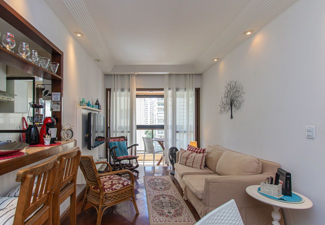 Apartment in São Paulo - Apto com ótima localização e Wi-Fi no Brooklin/SP