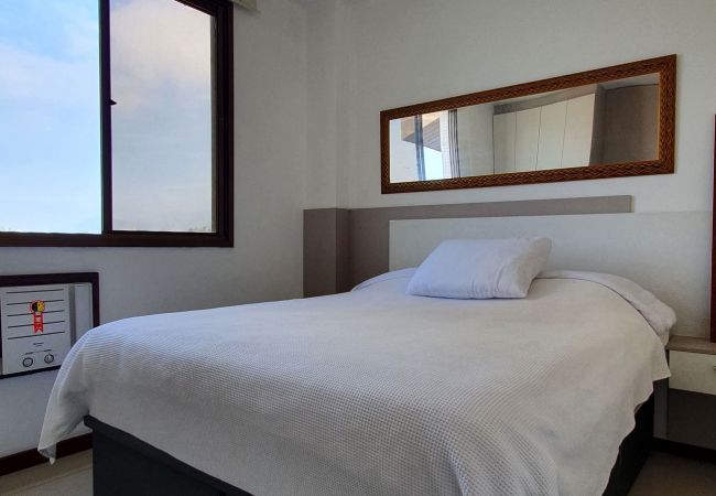 Apartment in Rio de Janeiro - Acolhedor flat à beira-mar na Barra da Tijuca Apartment in Rio de Janeiro - Acolhedor flat à beira-mar na Barra da Tijuca