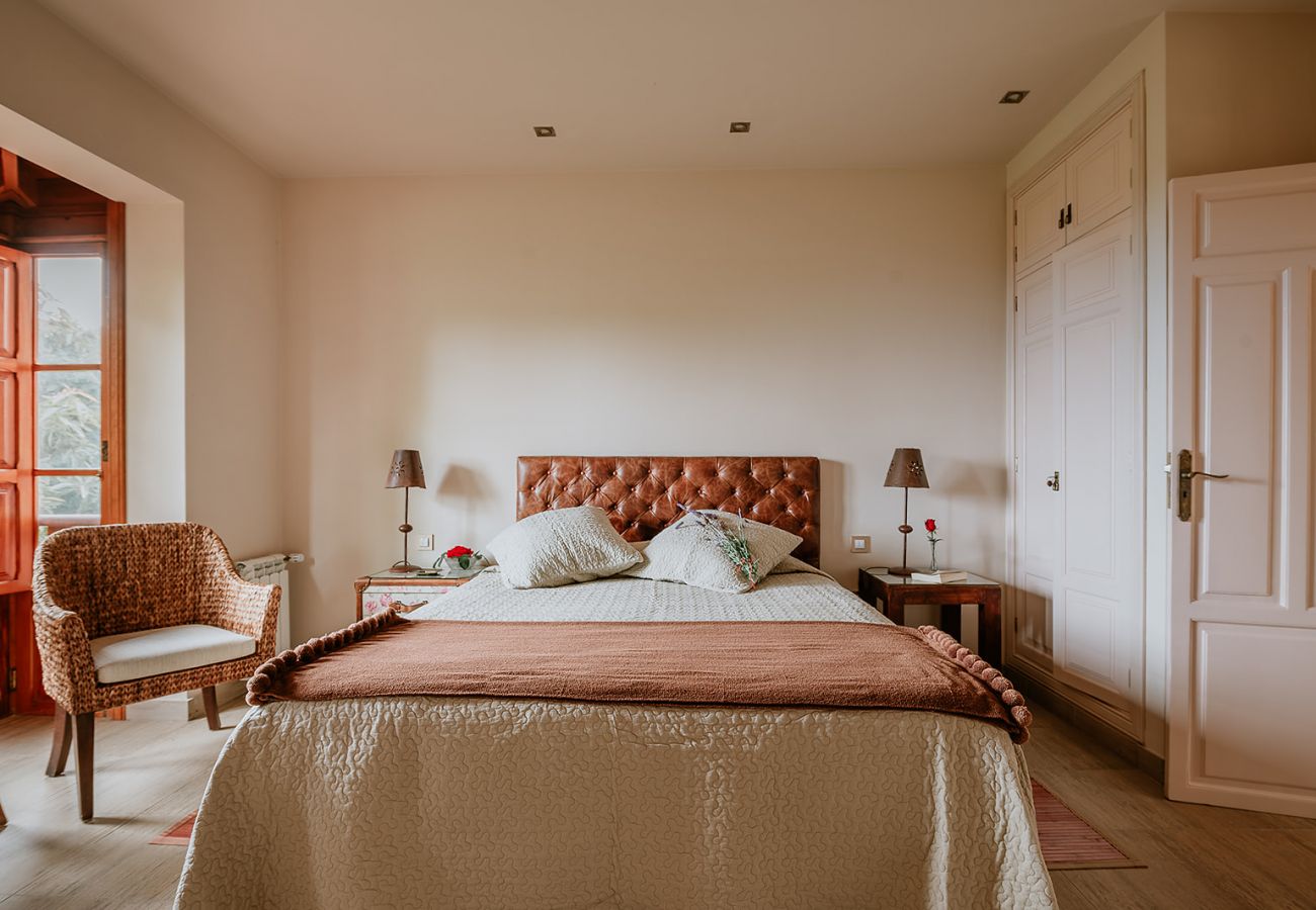 Cottage in Tacoronte - HomeForGuest Rural House El Laurel with terrace and large gardens Cottage in Tacoronte - HomeForGuest Rural House El Laurel with terrace and large gardens