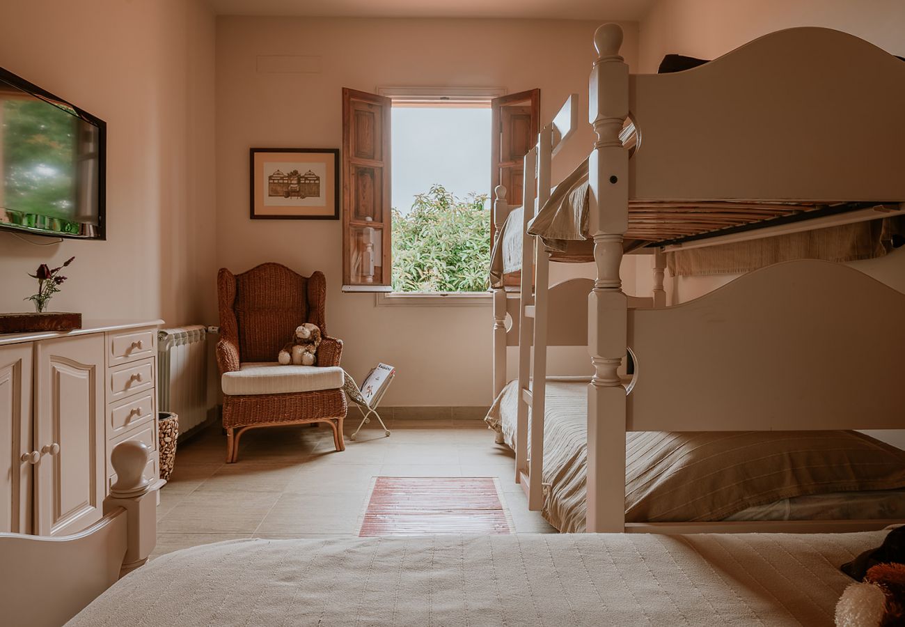 Cottage in Tacoronte - HomeForGuest Rural House El Laurel with terrace and large gardens Cottage in Tacoronte - HomeForGuest Rural House El Laurel with terrace and large gardens