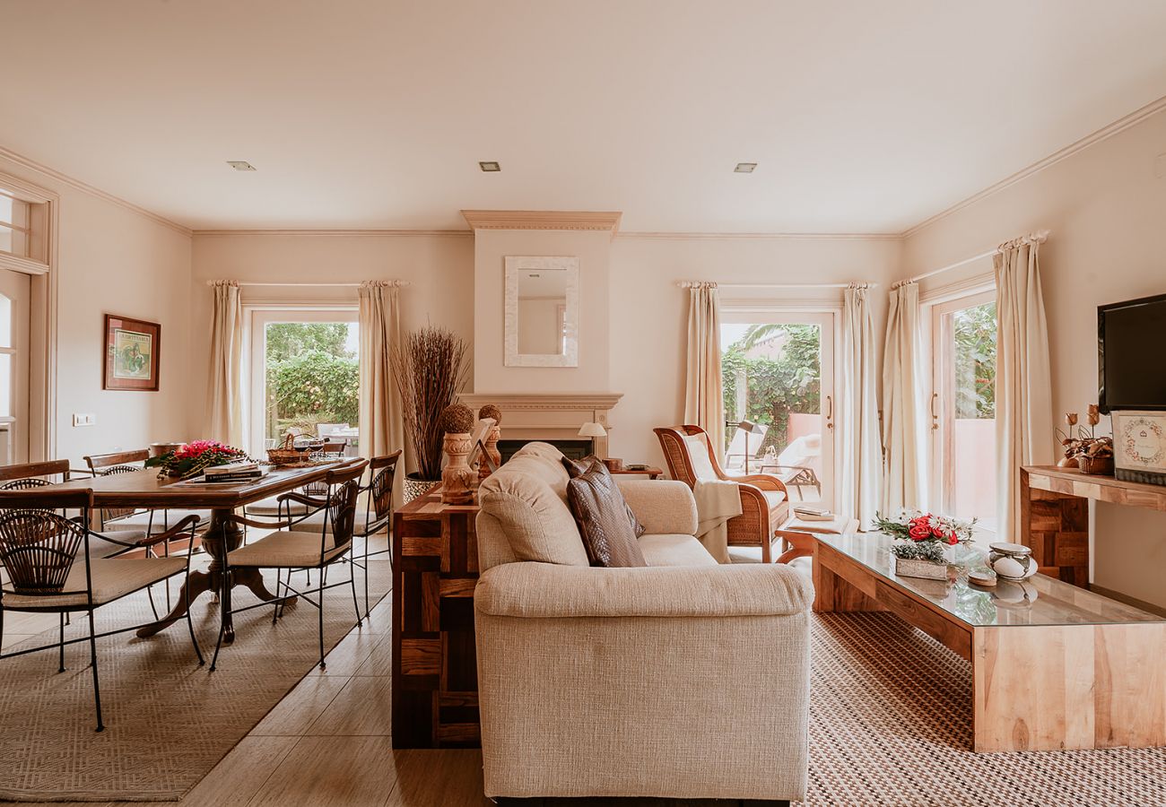 Cottage in Tacoronte - HomeForGuest Rural House El Laurel with terrace and large gardens Cottage in Tacoronte - HomeForGuest Rural House El Laurel with terrace and large gardens