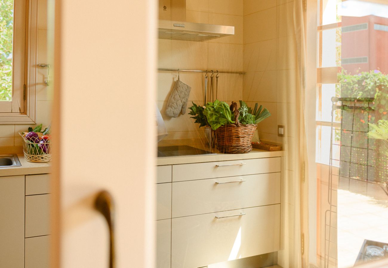 Cottage in Tacoronte - HomeForGuest Rural House El Laurel with terrace and large gardens Cottage in Tacoronte - HomeForGuest Rural House El Laurel with terrace and large gardens