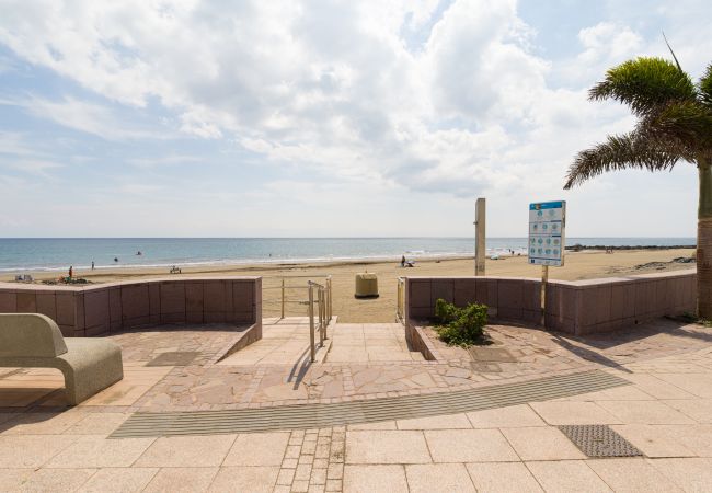 Apartment in San Bartolomé de Tirajana - HomeForGuest Modern Apartment in San Agustin 2 min from the beach Apartment in San Bartolomé de Tirajana - HomeForGuest Modern Apartment in San Agustin 2 min from the beach