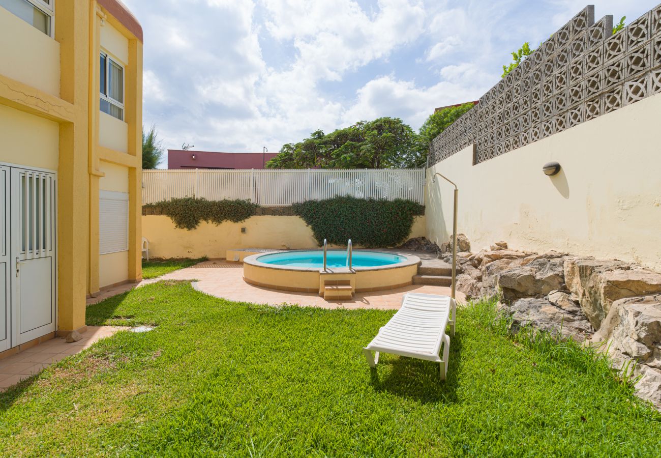 Apartment in San Bartolomé de Tirajana - HomeForGuest Modern Apartment in San Agustin 2 min from the beach Apartment in San Bartolomé de Tirajana - HomeForGuest Modern Apartment in San Agustin 2 min from the beach