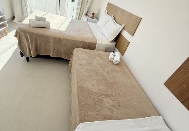 Rent by room in Angra dos Reis - Suítes com Vista para o Mar no Marinas 7 Rent by room in Angra dos Reis - Suítes com Vista para o Mar no Marinas 7