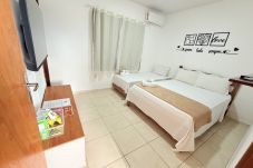 Rent by room in Angra dos Reis - Suítes com Vista para o Mar no Marinas S4