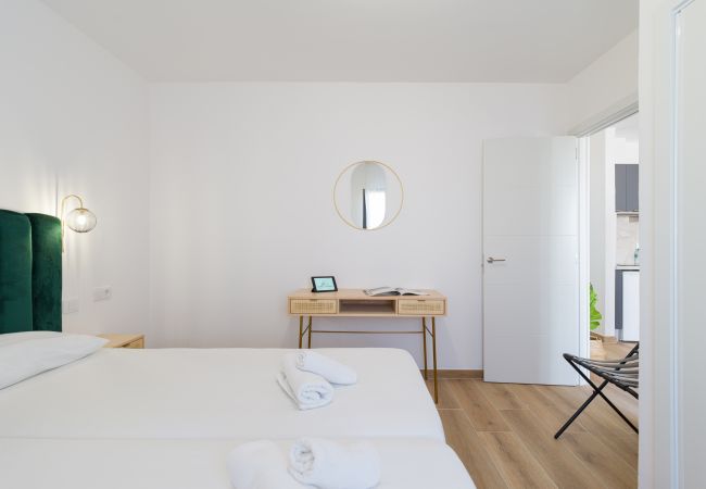 Apartment in Corralejo - Modern apartment. Swimming pool and terrace. Right on the beach in Corralejo - Home For Guest Apartment in Corralejo - Modern apartment. Swimming pool and terrace. Right on the beach in Corralejo - Home For Guest