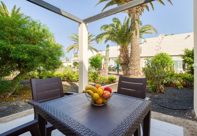Apartment in Corralejo - Modern apartment. Swimming pool and terrace. Right on the beach in Corralejo - Home For Guest Apartment in Corralejo - Modern apartment. Swimming pool and terrace. Right on the beach in Corralejo - Home For Guest