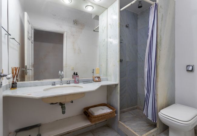 Apartment in Rio de Janeiro - Sea view, 50 metres from the beach | BI701 Apartment in Rio de Janeiro - Sea view, 50 metres from the beach | BI701