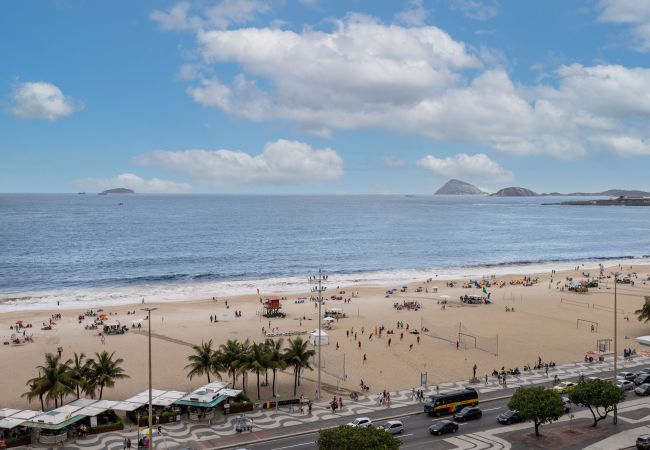  in Rio de Janeiro - Copacabana beach view | RD1003 Z4