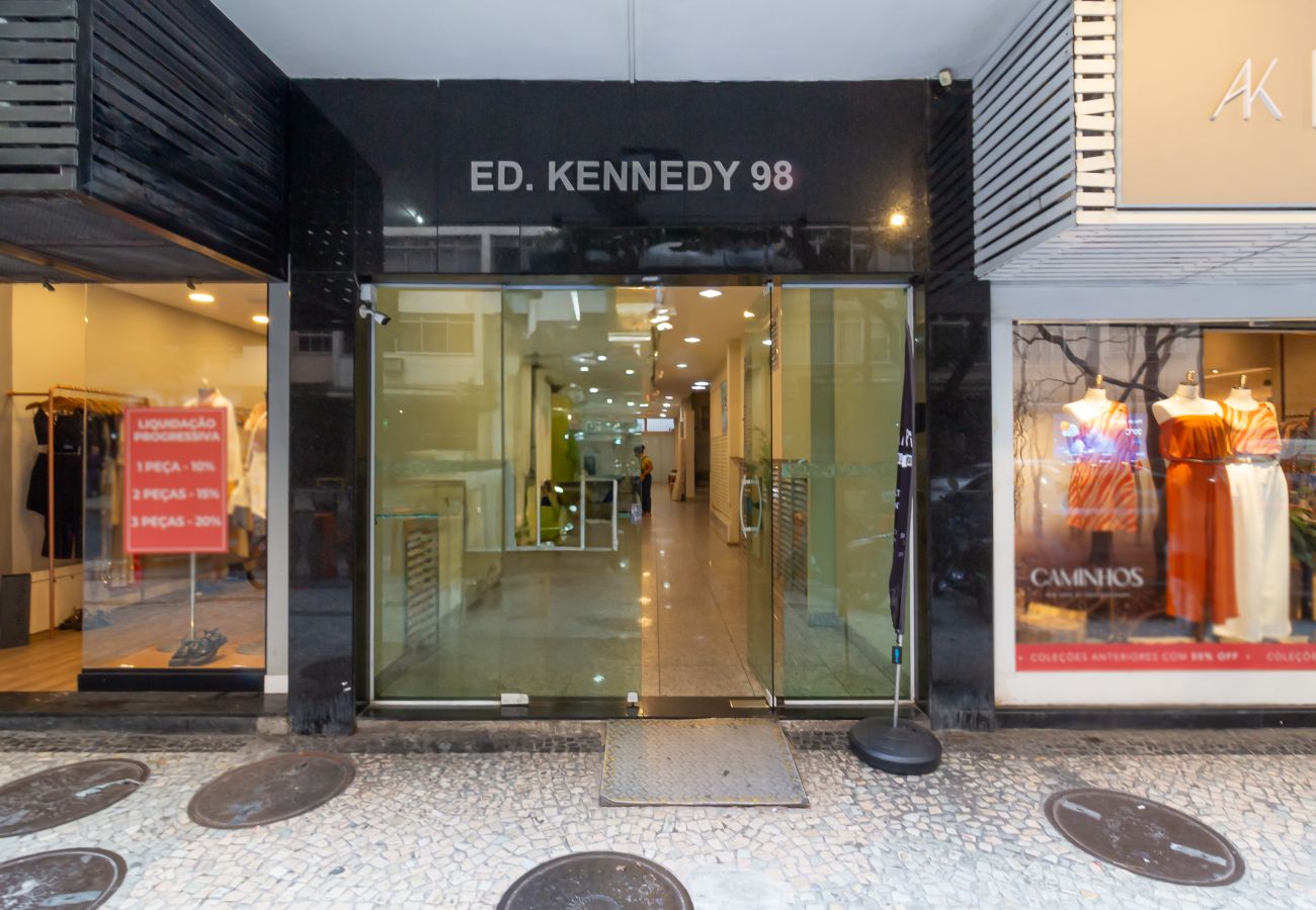 Apartment in Rio de Janeiro - 5 minutes from Copacabana beach | STC905 Apartment in Rio de Janeiro - 5 minutes from Copacabana beach | STC905