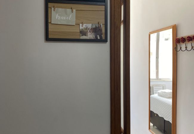 Apartment in Rio de Janeiro - 4 minutes from Copacabana beach | NSC1104 Apartment in Rio de Janeiro - 4 minutes from Copacabana beach | NSC1104