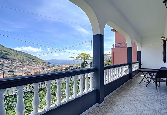  in Machico - Avelino Apartment by Atlantic Holiday