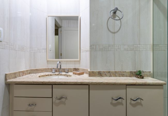 Apartment in Rio de Janeiro - 2 minutes from Copacabana beach | A303 Apartment in Rio de Janeiro - 2 minutes from Copacabana beach | A303