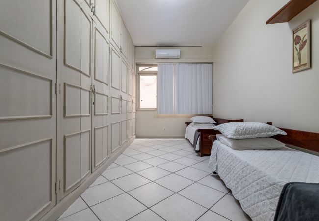 Apartment in Rio de Janeiro - 2 minutes from Copacabana beach | A303 Apartment in Rio de Janeiro - 2 minutes from Copacabana beach | A303