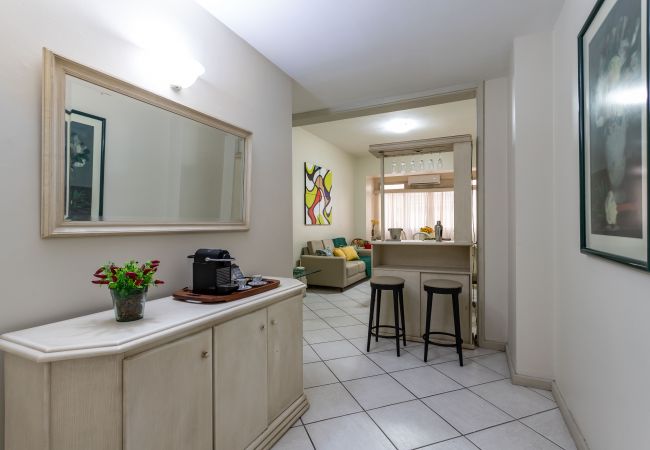 Apartment in Rio de Janeiro - 2 minutes from Copacabana beach | A303 Apartment in Rio de Janeiro - 2 minutes from Copacabana beach | A303