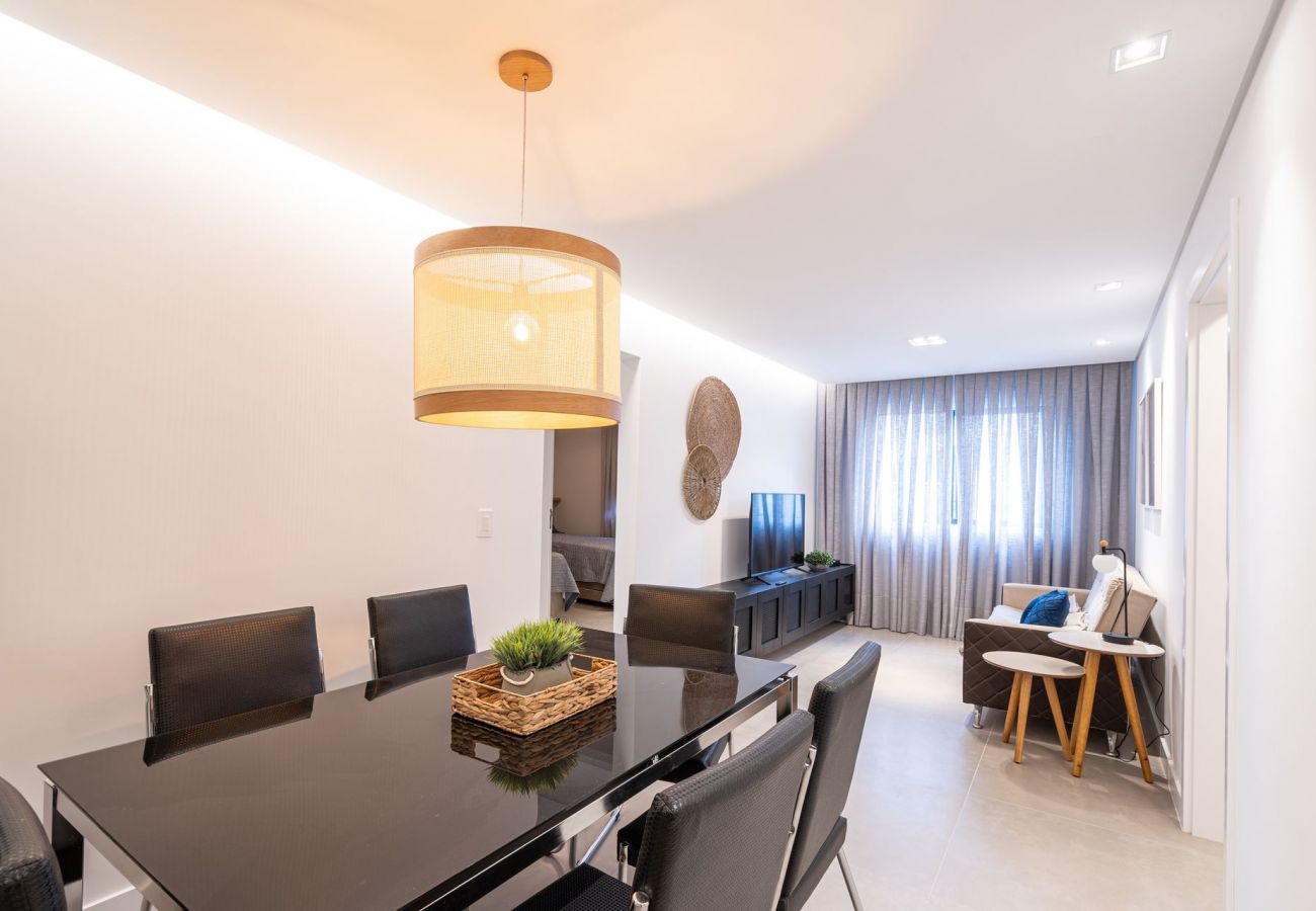 Apartment in Itajaí - Incrível apartamento com Wi-Fi na Praia Brava/SC