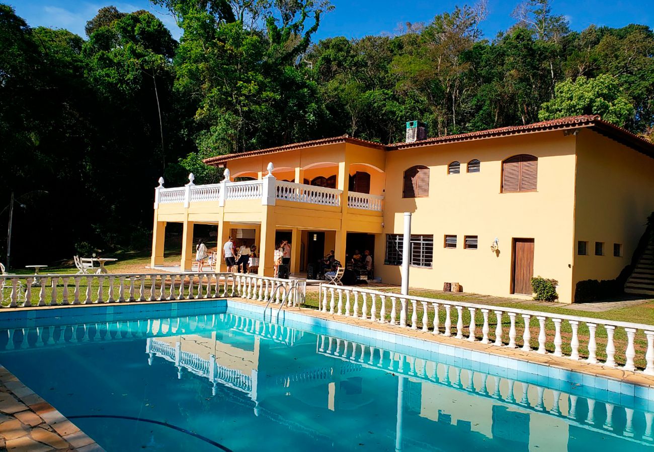 House in Atibaia - Lindo sitio c lago e lazer completo em Atibaia/SP